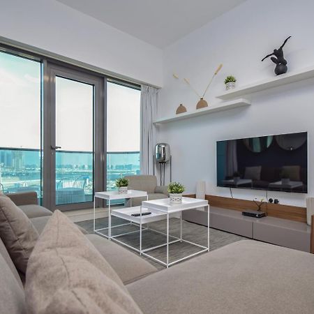 Elegant 2Br View With Rooftop Pool The Bay Dubai Exterior photo