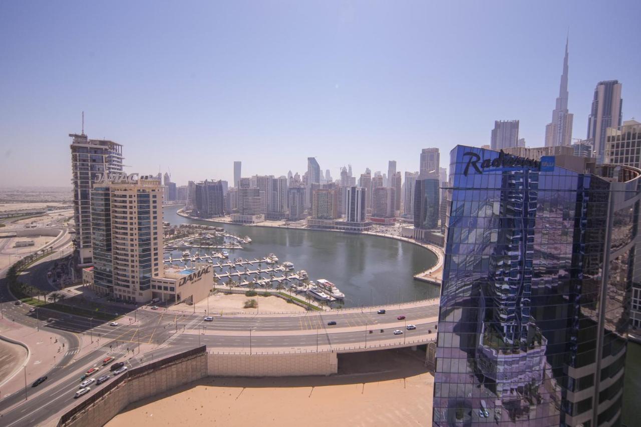 Elegant 2Br View With Rooftop Pool The Bay Dubai Exterior photo