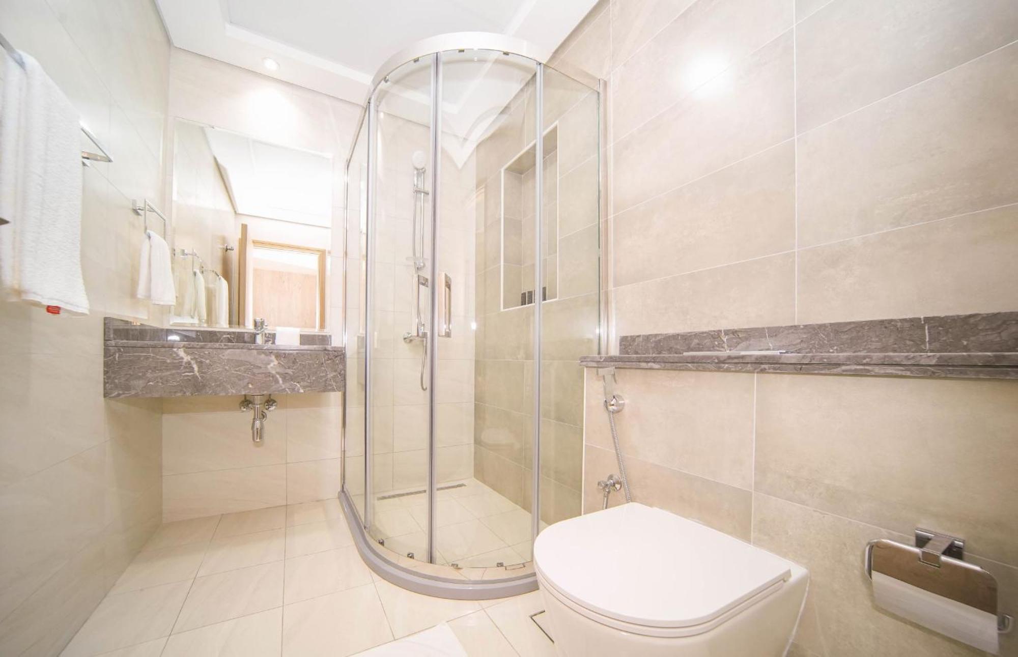Elegant 2Br View With Rooftop Pool The Bay Dubai Exterior photo