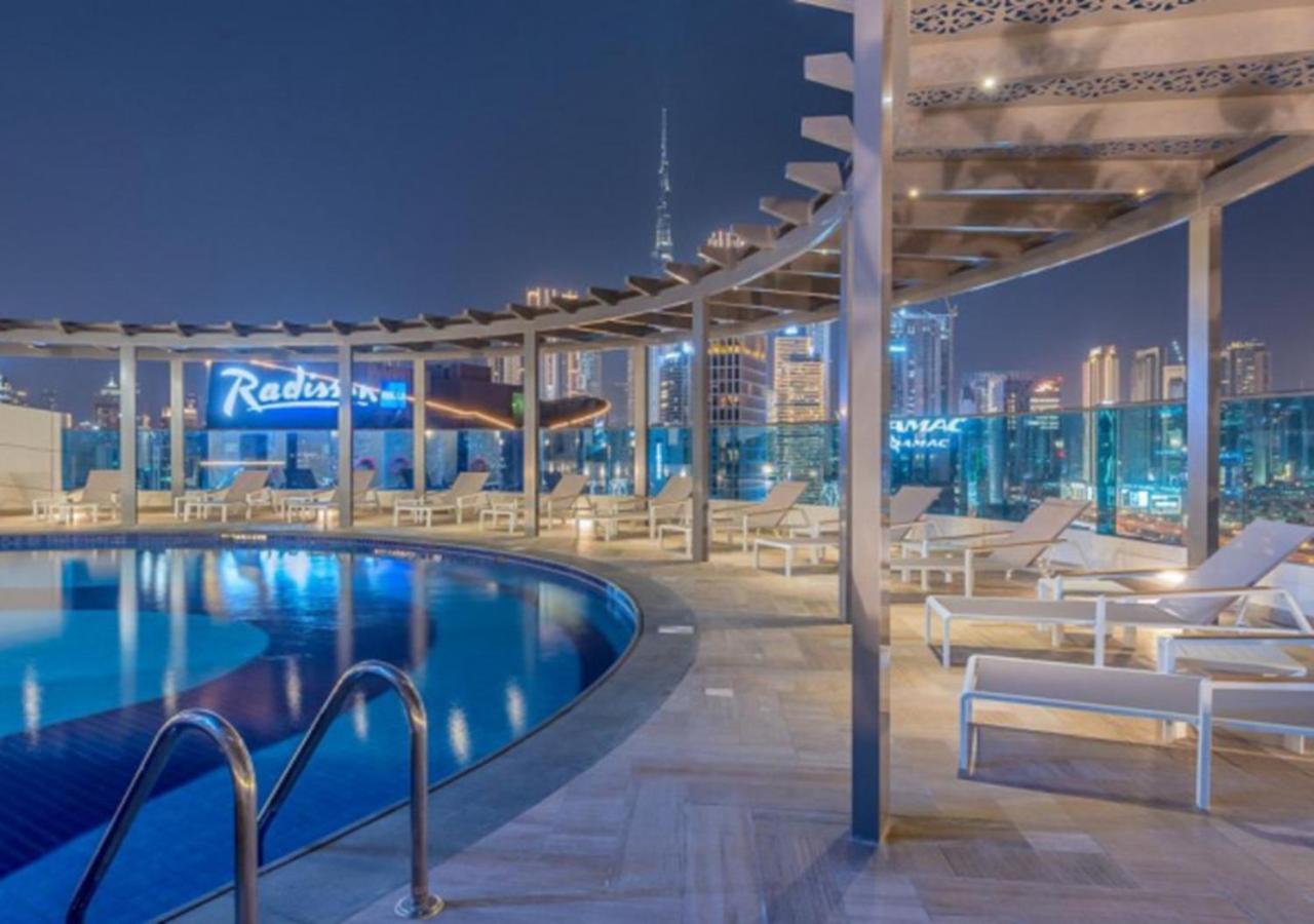 Elegant 2Br View With Rooftop Pool The Bay Dubai Exterior photo